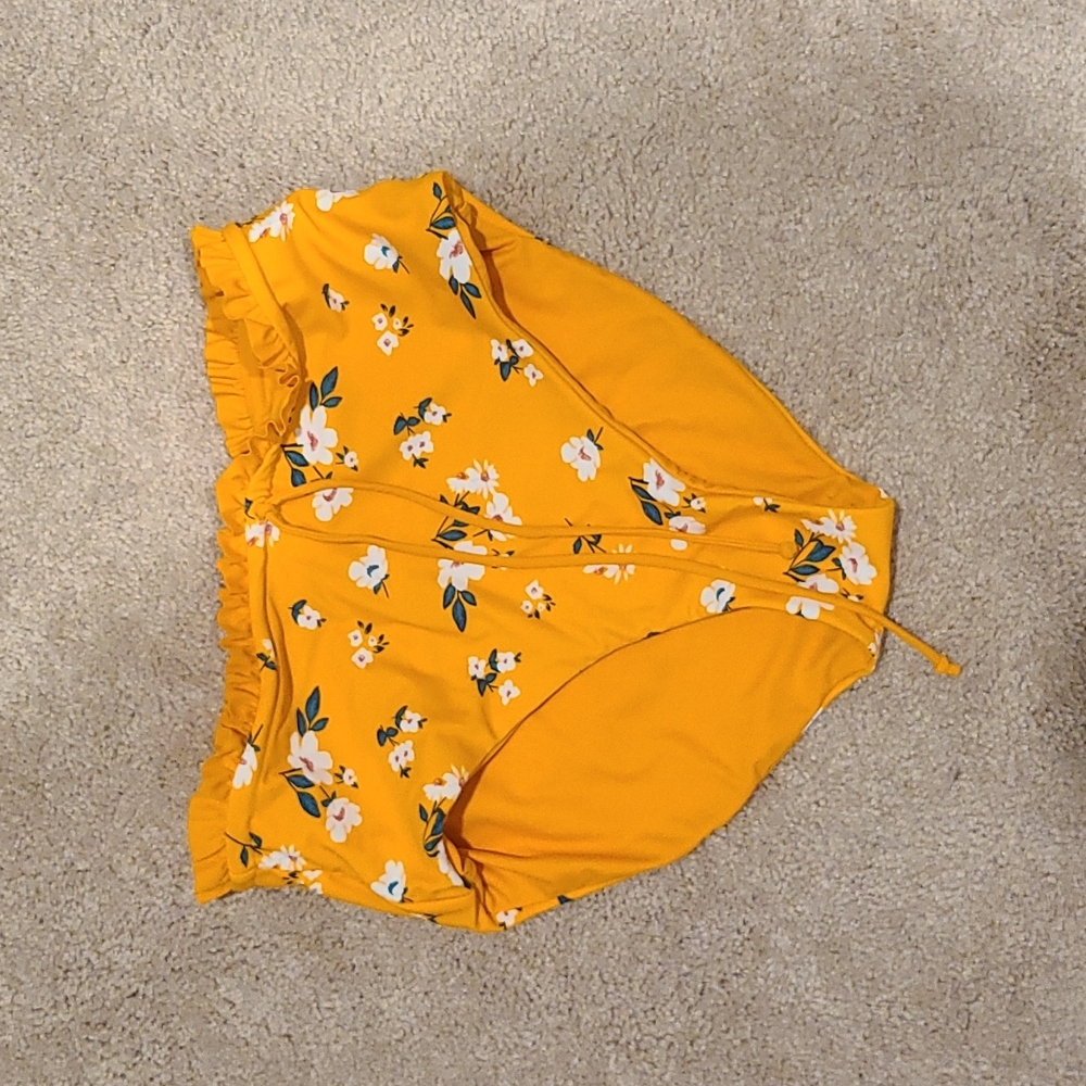 NWOT Coral Reef bathing suit bottoms